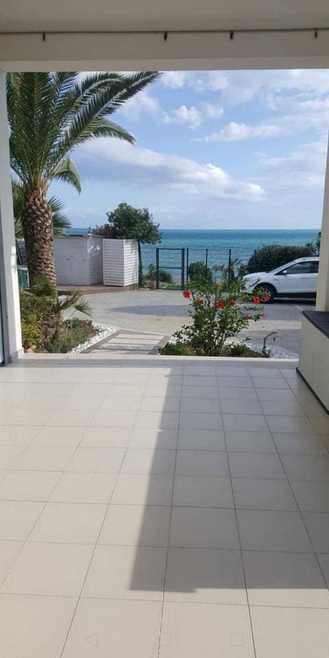 Foto 7 von 37: Apartment with Sea View