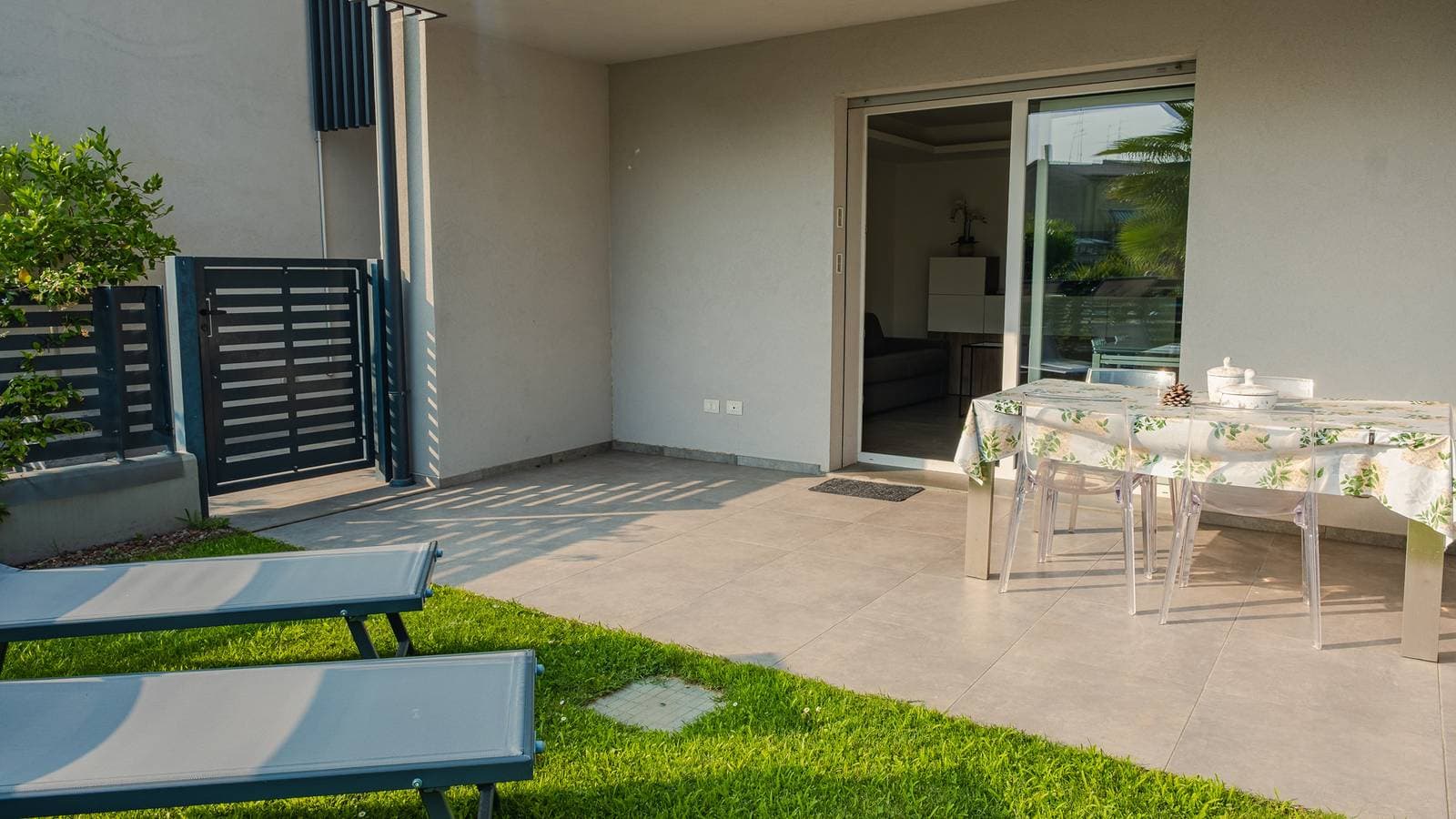 Foto 6 von 21: Ferienwohnung für 4 Personen mit Pool