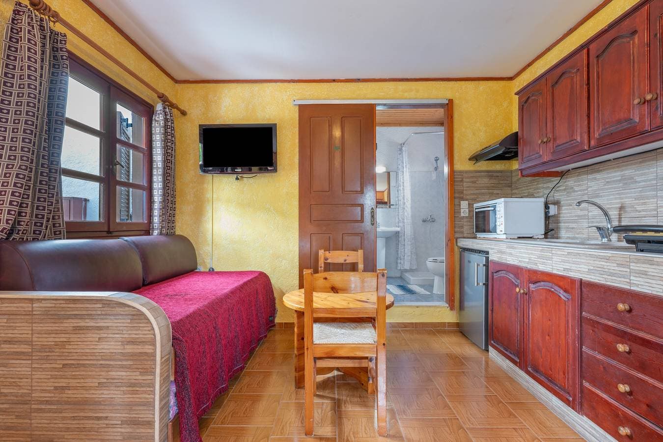 Foto 12 von 30: Apartment 'Sunrise' mit Bergblick, WLAN und Klimaanlage