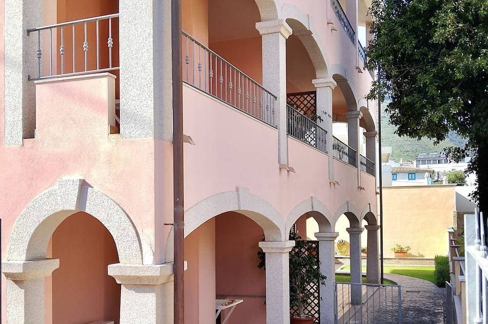 Cala Gonone, 3a Two-Bedroom Apartment 1