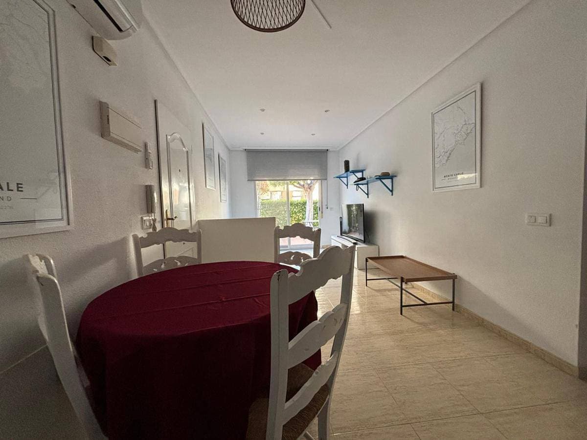 Foto 5 von 82: Two-Bedroom Apartment