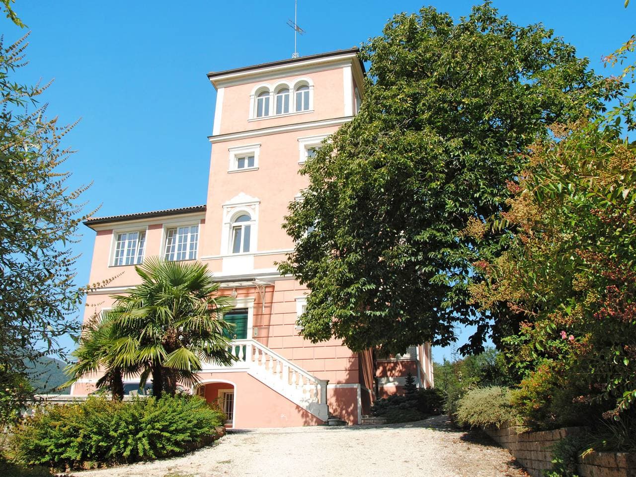San Cristoforo al Lago 7 km von Caldonazzo: Historische Villa La Perla del Lago 1