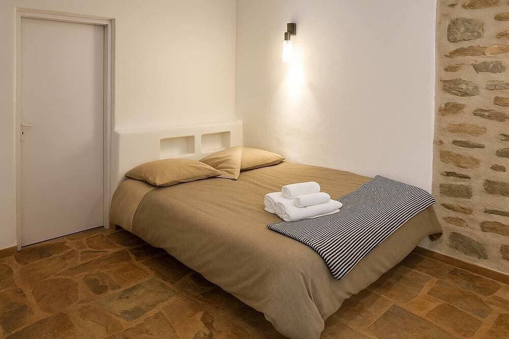 Foto 4 von 30: Traditional Villa Valia Ermoupolis - Syros Vaporia