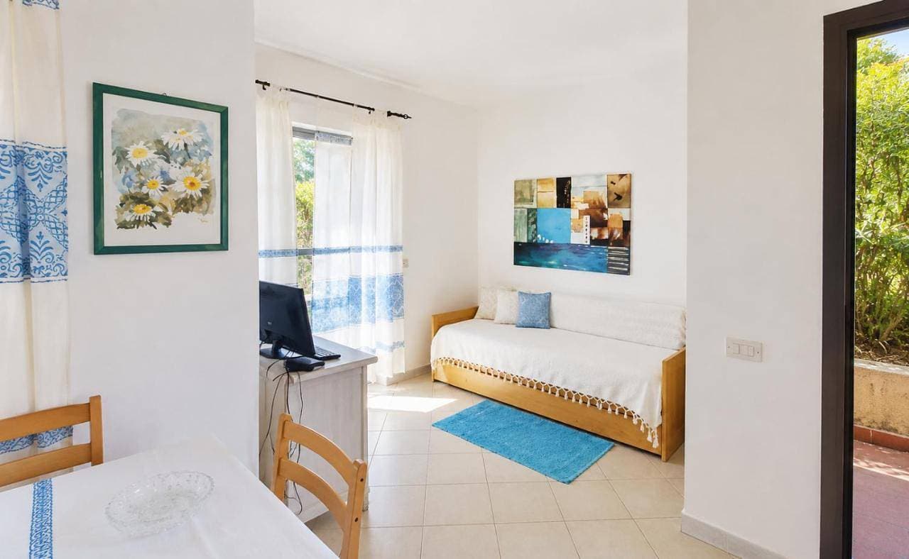2i-Beach house with veranda 1