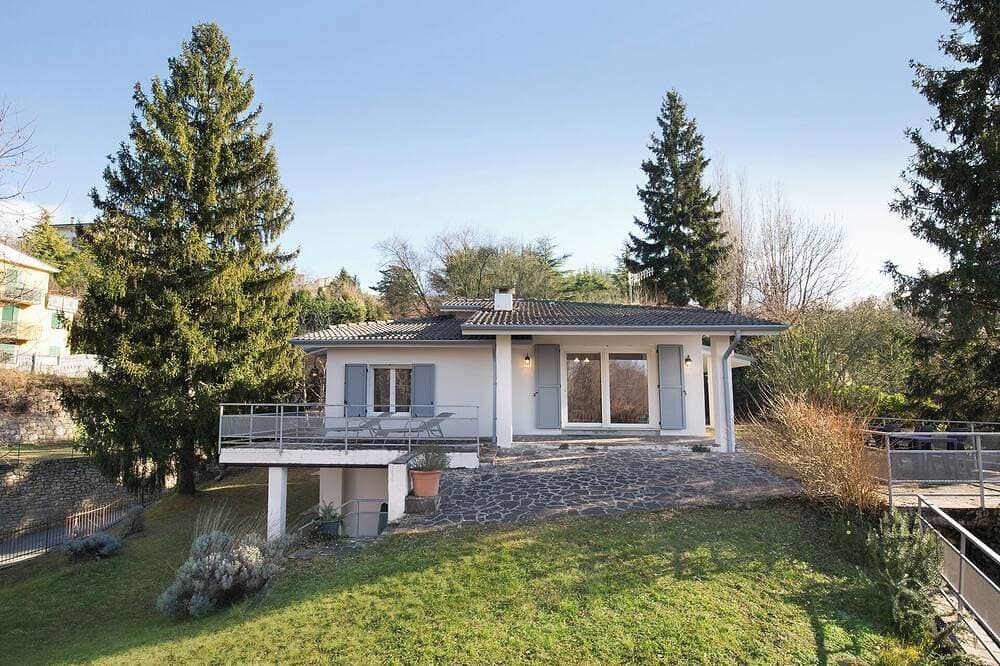 Foto 11 von 22: Villa Elisabetta – Ruhig gelegen mit Seeblick, Villa Elisabetta - Tranquilla con vista lago