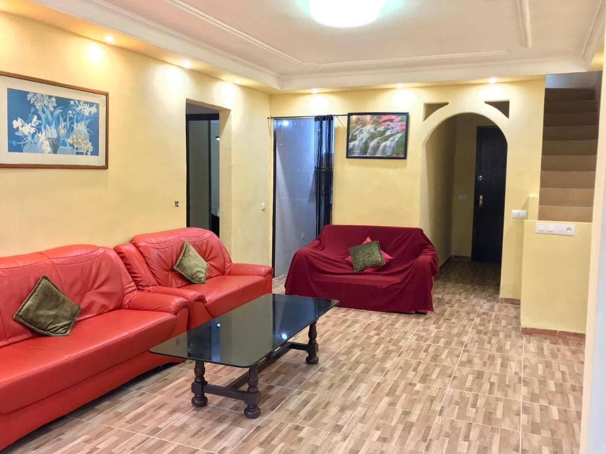 Foto 5 von 19: Three-Bedroom Apartment