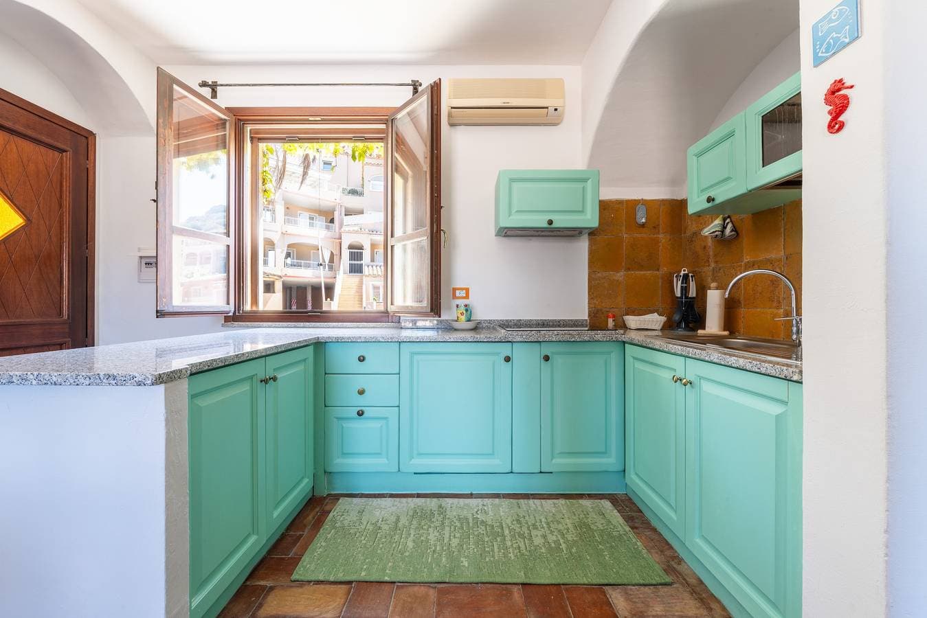 Foto 6 von 24: Ferienwohnung 'Rokkaria Holiday' mit Wi-Fi und Klimaanlage