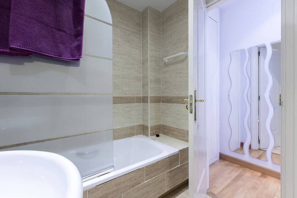 Foto 7 von 13: Wohnung im Zentrum von Madrid, Rastro