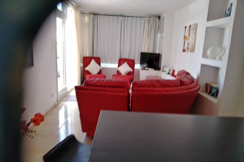 Foto 10 von 24: Ferienapartment in privatem Komplex mit wunderschönen Schwimmbädern & Gärten