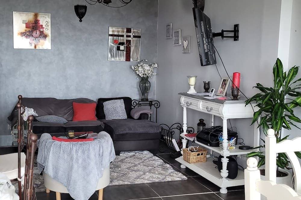 Charming house 1