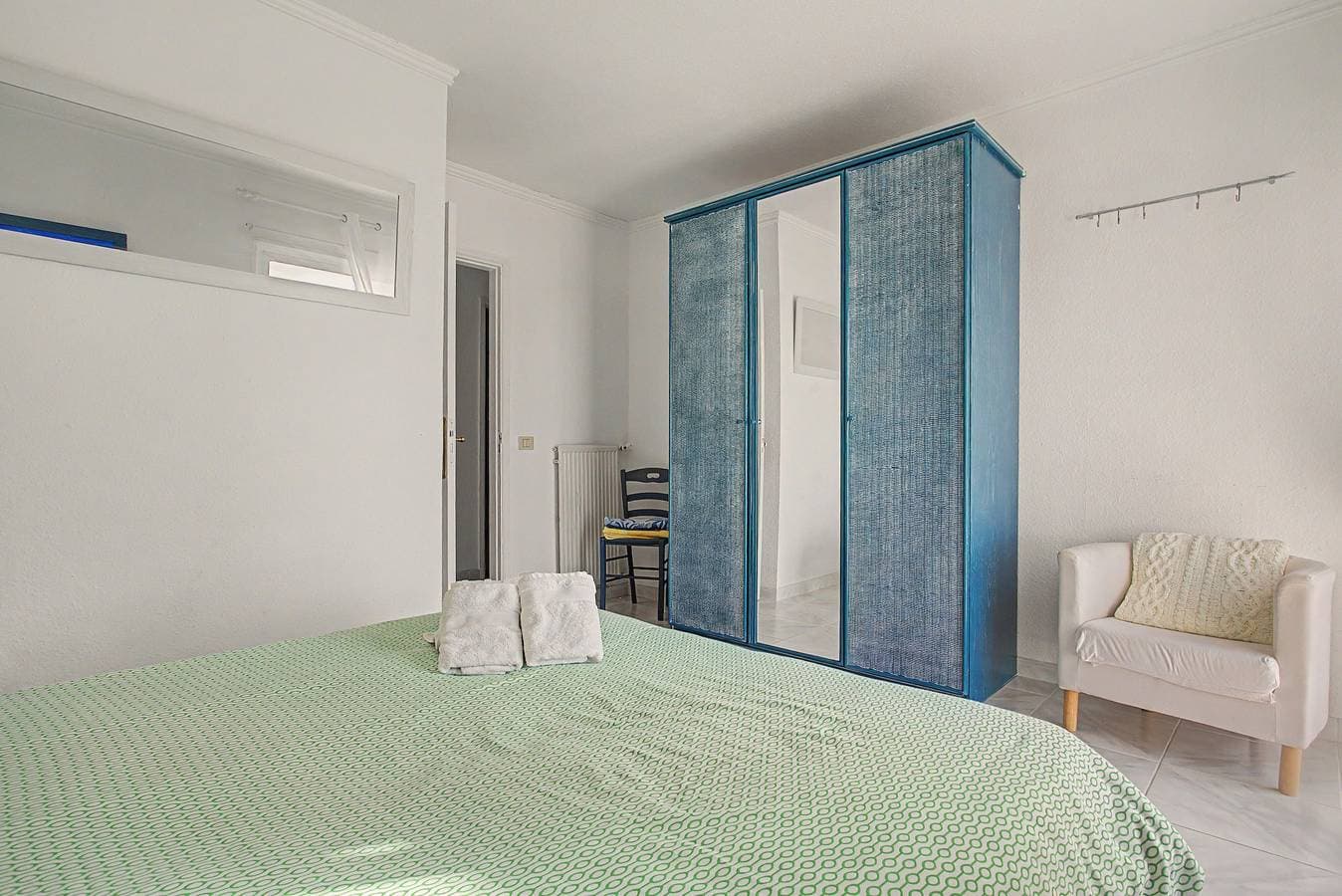 Foto 9 von 29: Ferienhaus "Hibiscus" mit Meerblick, Pool & WLAN