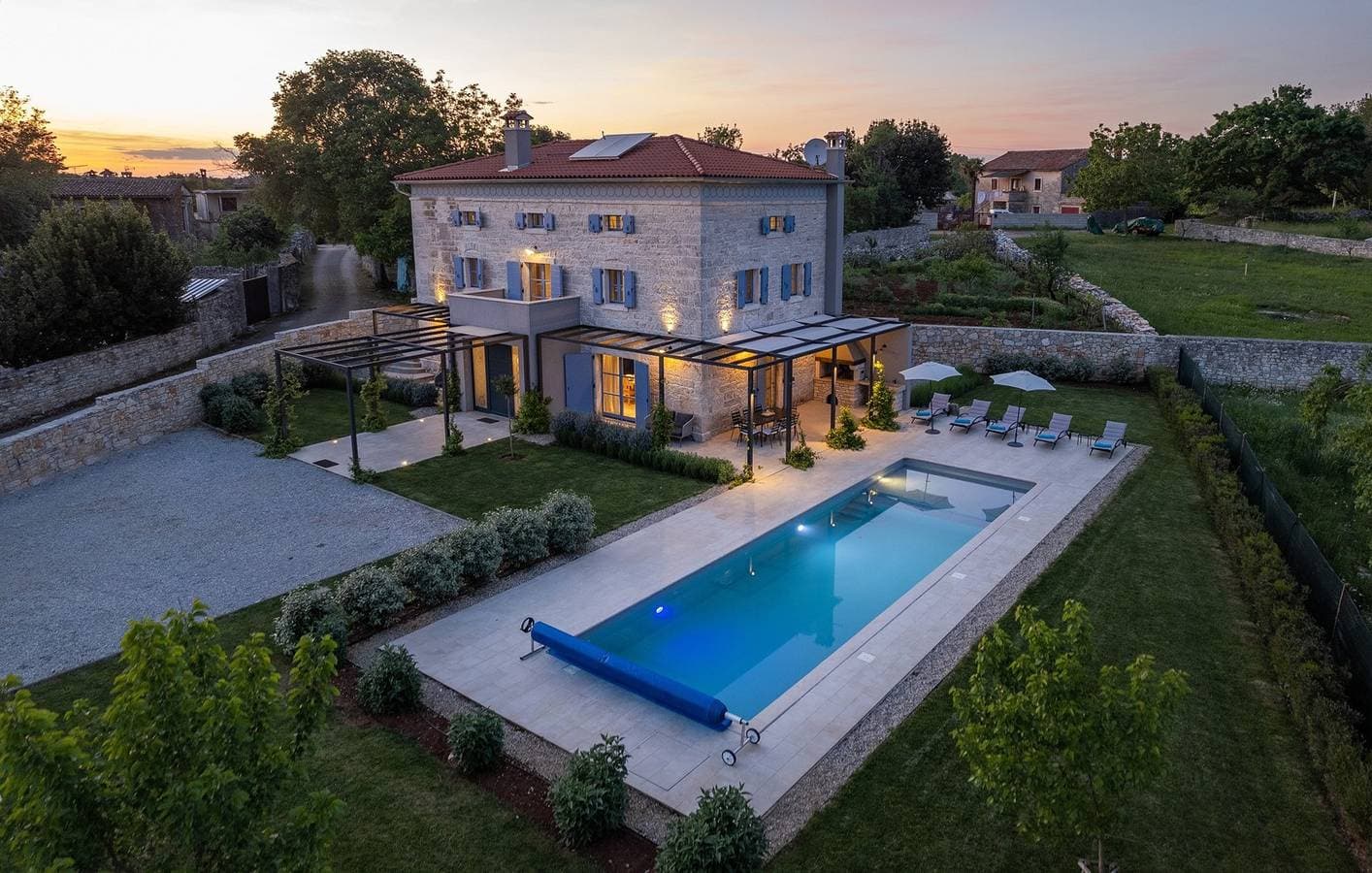 Foto 2 von 50: Villa Pi mit beheiztem Pool in der Nähe von Tinjan