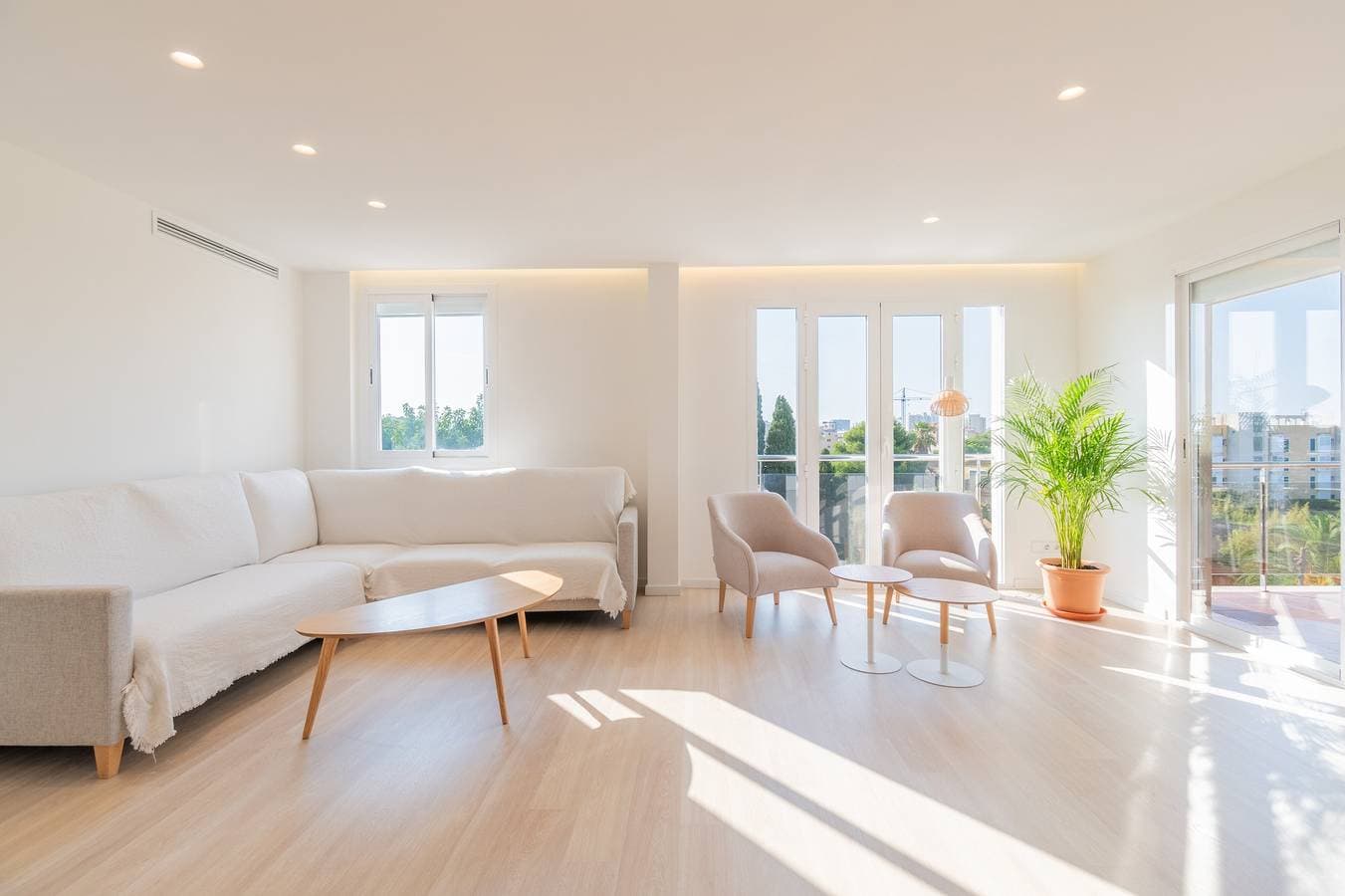 Foto 7 von 29: Apartment 'Las Palmeras 3' mit Gemeinschaftspool, WLAN und Klimaanlage
