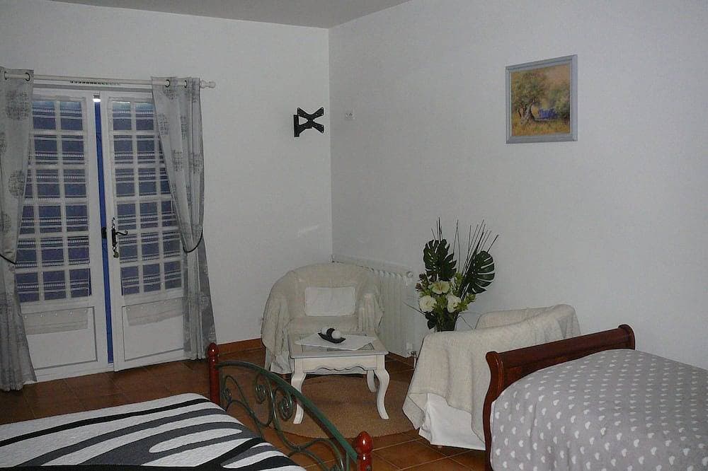 Foto 4 von 25: 2 Gästezimmer in Bastide in großem bewaldetem Park mit Schwimmbad, Schlafplätze für 6
