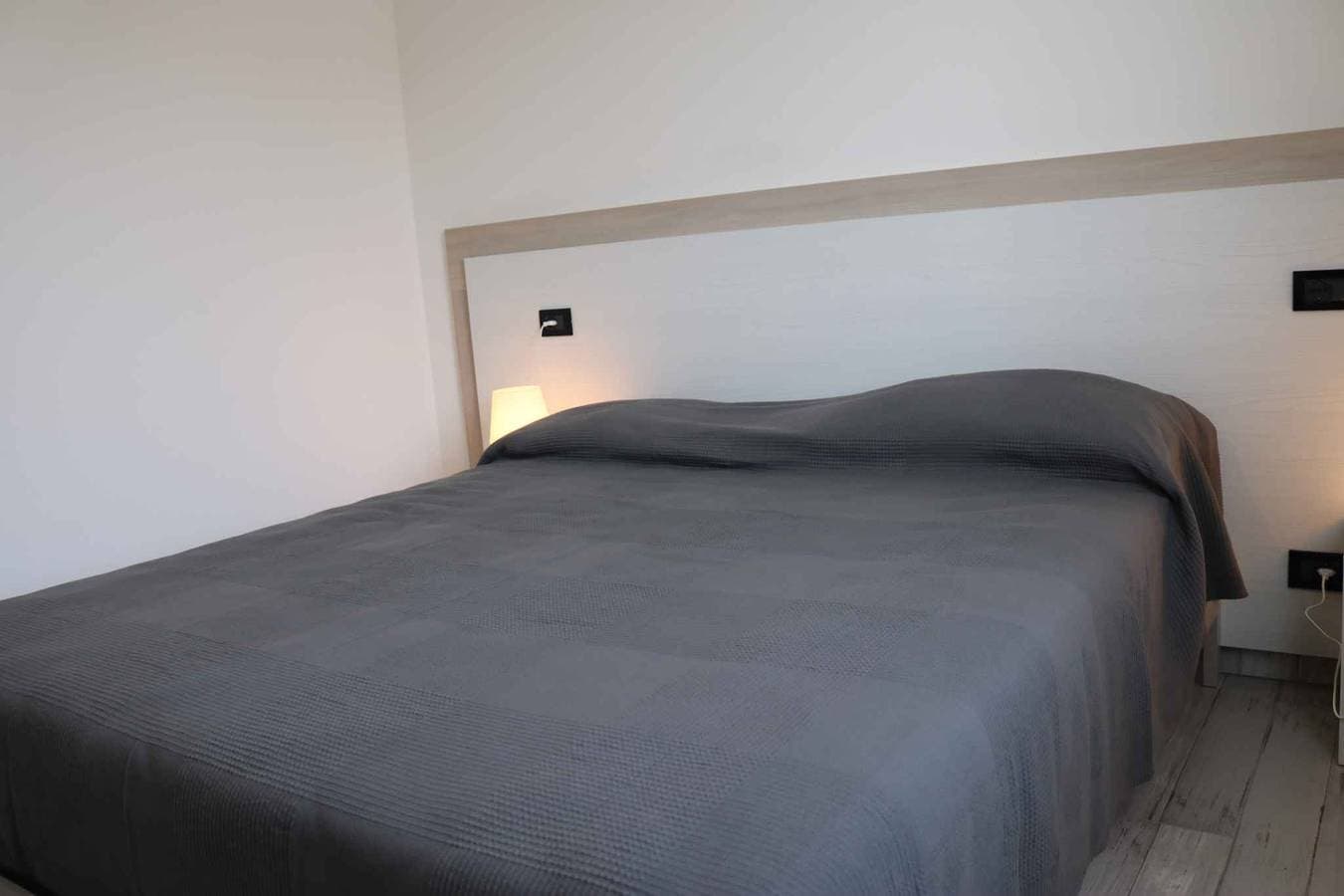 Foto 12 von 31: Ferienwohnung mit Pool und Klimaanlage