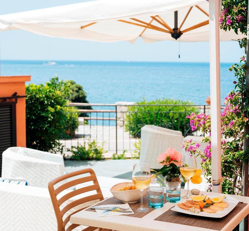 Foto 4 von 13: Family Room with Sea View