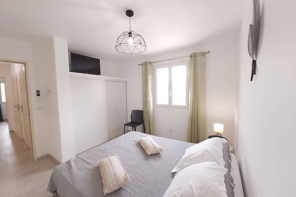 Foto 2 von 30: 3-Zimmer-Wohnung, beheizter Pool, Klimaanlage, WLAN, 1 Min. Fluss, 7 Min. Strand