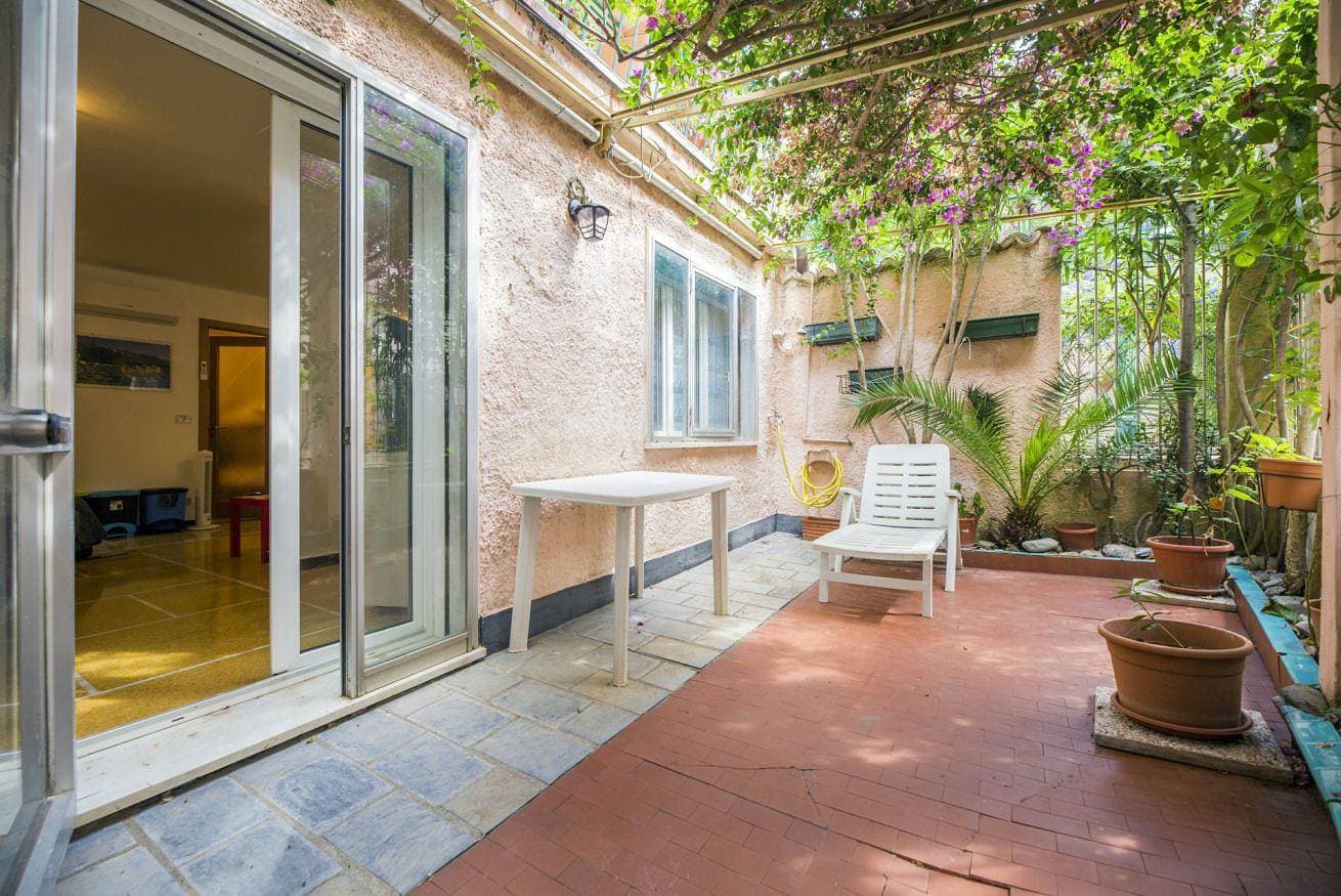 Foto 5 von 25: Ferienwohnung für 6 Personen mit Balkon/Terrasse