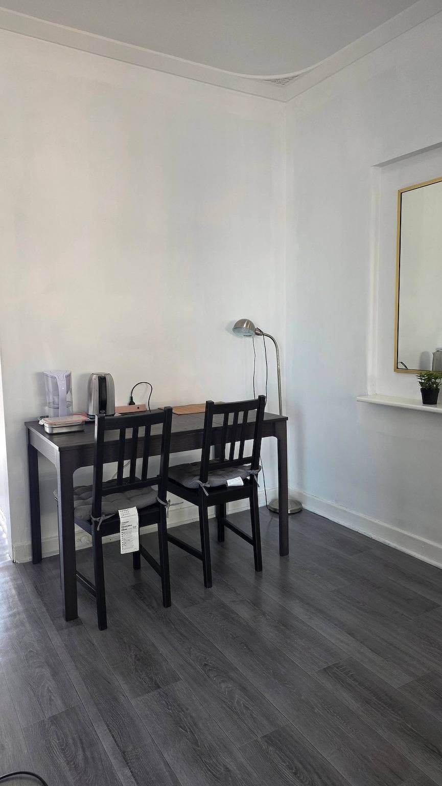 Foto 5 von 11: Gemütliches Zimmer in Flughafennähe