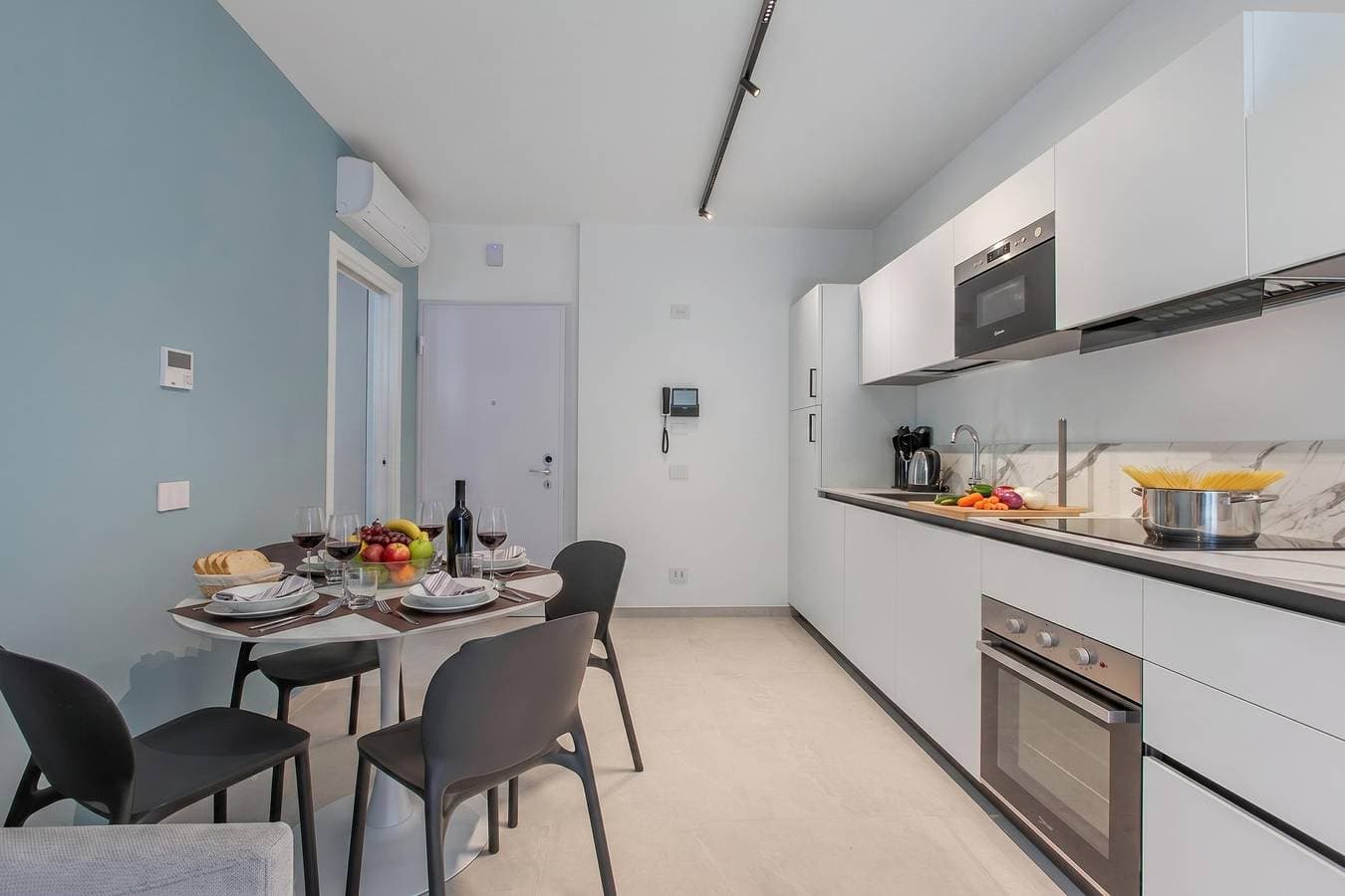 Foto 4 von 18: Nua Boutique Apartaments 14 Towncentre