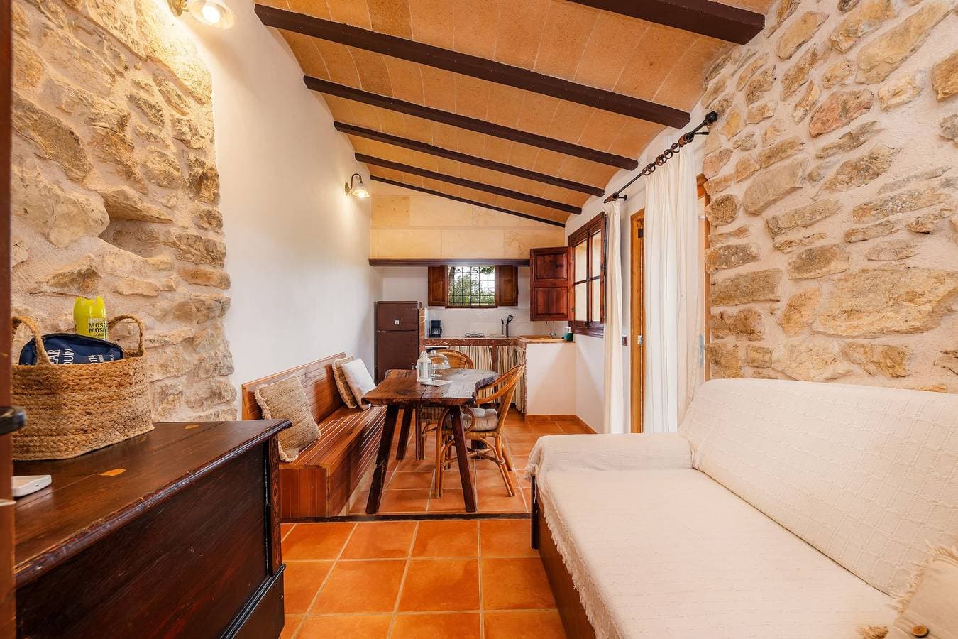 Foto 7 von 35: Ferienhaus "Es Sestador" mit Bergblick, Gemeinschaftspool und WLAN