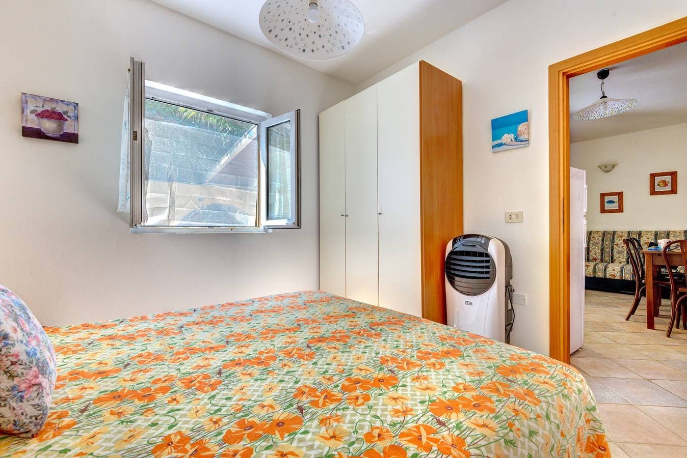 Foto 11 von 30: Apartment 'Stecchi Mare' mit privater Terrasse und Klimaanlage
