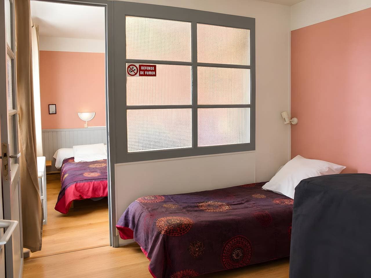 Foto 3 von 17: Ferienhaus 'Chambre Pour 3 Au RDChaussée' mit Bergblick, Gemeinschaftsterrasse & WLAN