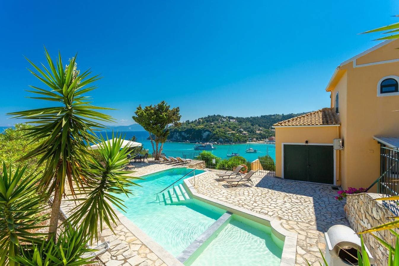 Foto 4 von 33: Villa für 6 Personen mit Kinderpool