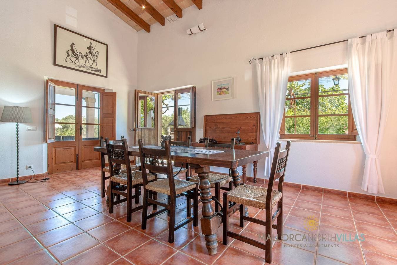 Foto 12 von 37: Villa für 8 Personen mit Terrasse