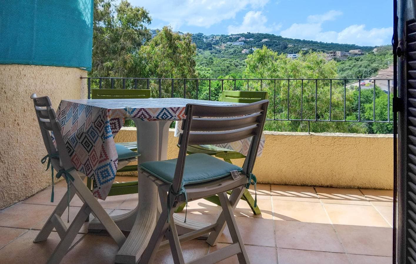 Foto 2 von 18: Appartement am Strand mit Pool, Terrasse & WiFi, Parkplatz