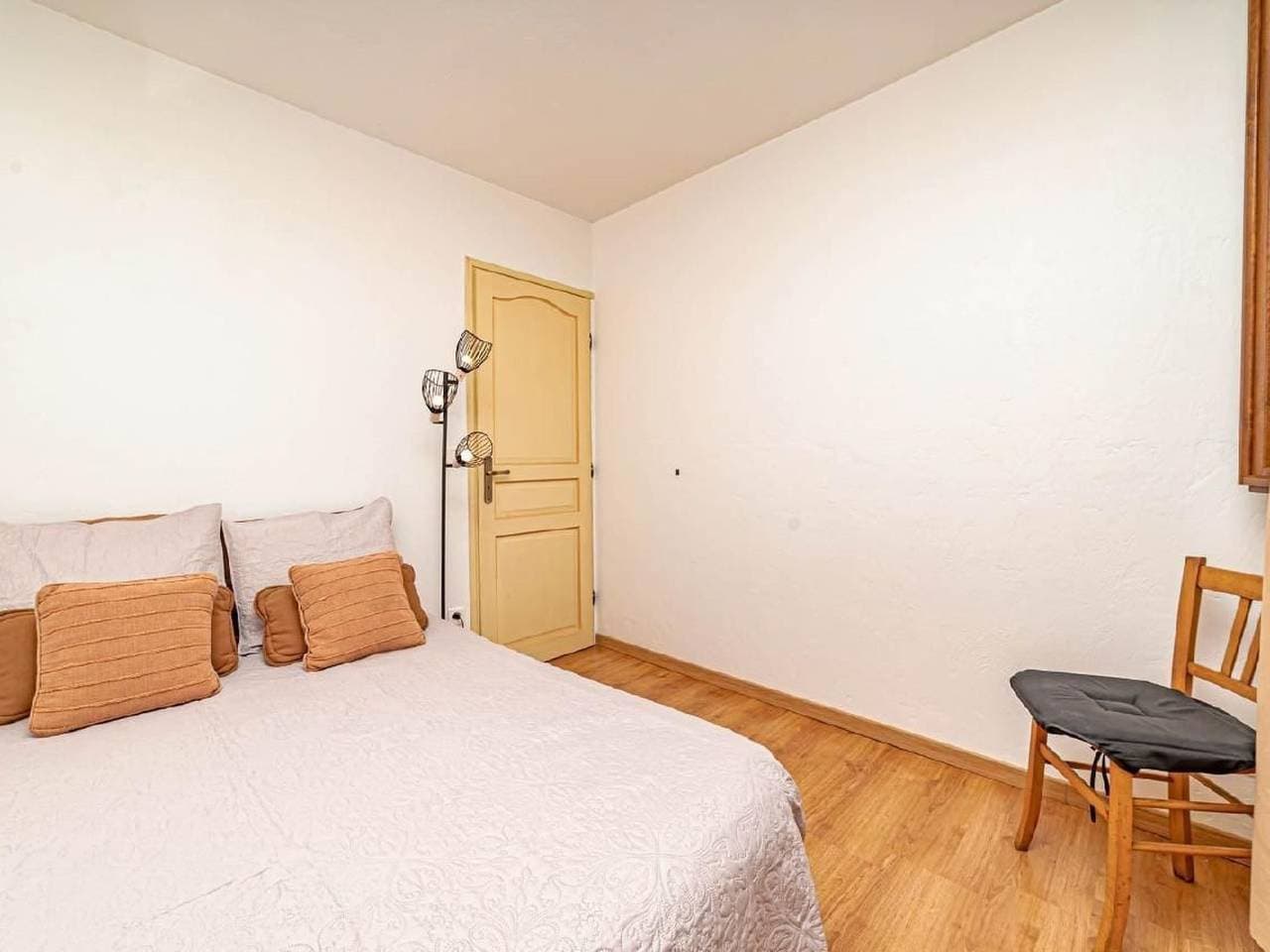 Foto 6 von 37: Locations-06 - das haus von noelie 1. stock