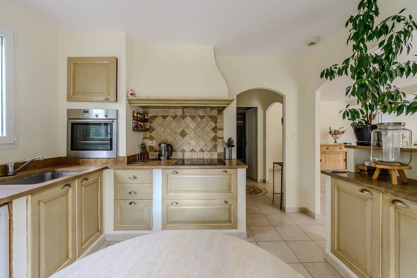 Foto 4 von 22: Ferienhaus für 8 Personen mit Pool
