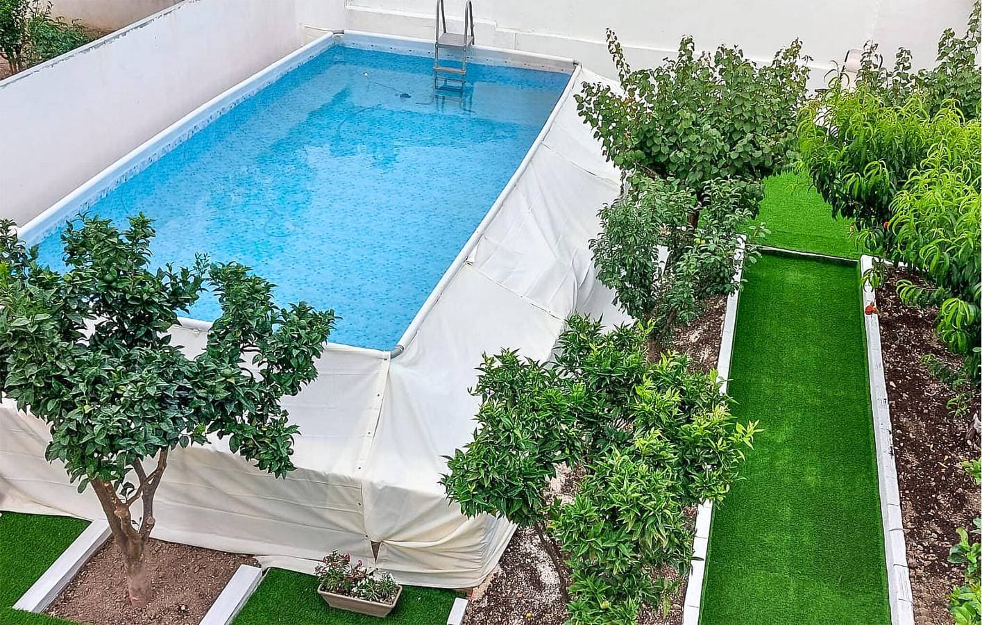 Foto 2 von 26: Gemütliche 150m² Wohnung: Pool, Terrasse, Parkplatz, 1,5km zum Strand