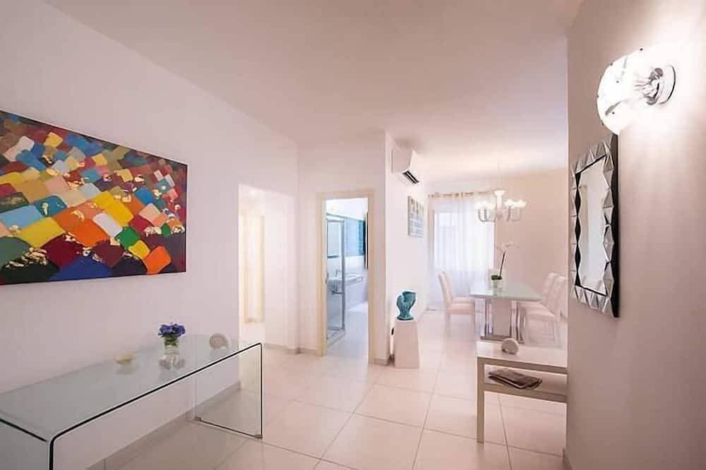 Foto 9 von 14: Modern Apartment close to the Beach - Corso 4 by Amalfivacation.It