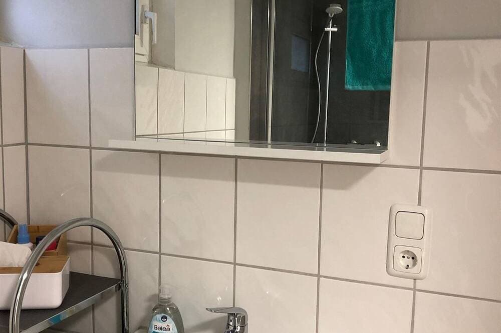 Foto 6 von 20: Fewo \"Bachs Ferienglück\" - Appartement/Fewo, Dusche, Wc, 1 Schlafraum