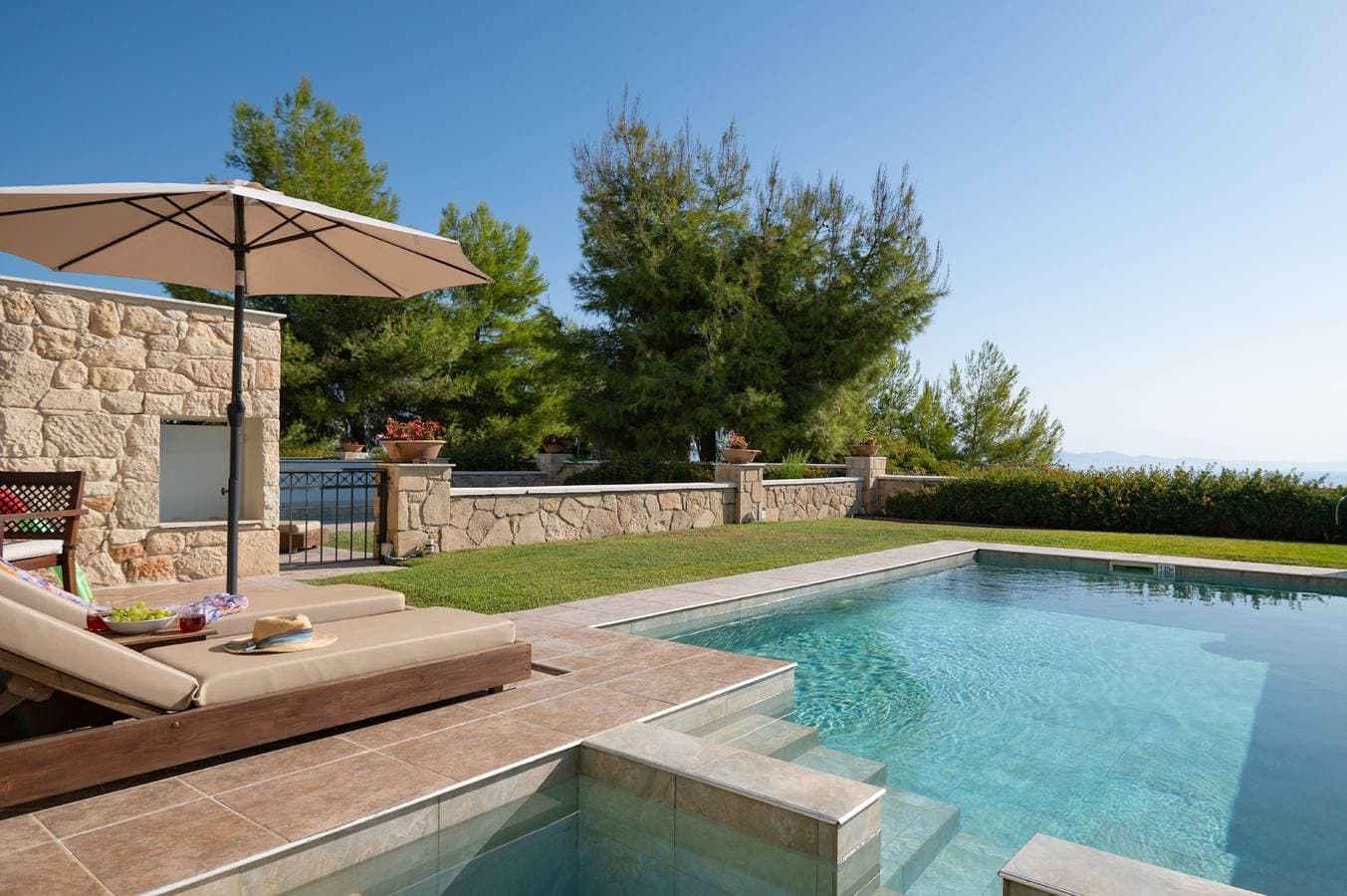 Foto 9 von 19: Sunny Villa Tessera