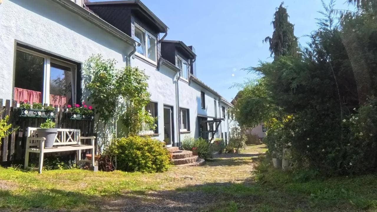 Das Gartenhaus 1
