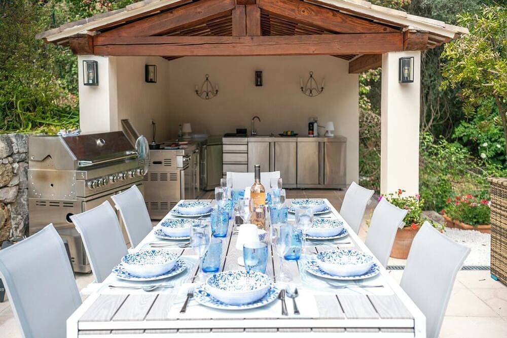 Foto 11 von 30: Les Papillons : Beautiful Provencal Villa With Unimpeded Views on Gourdon Valley