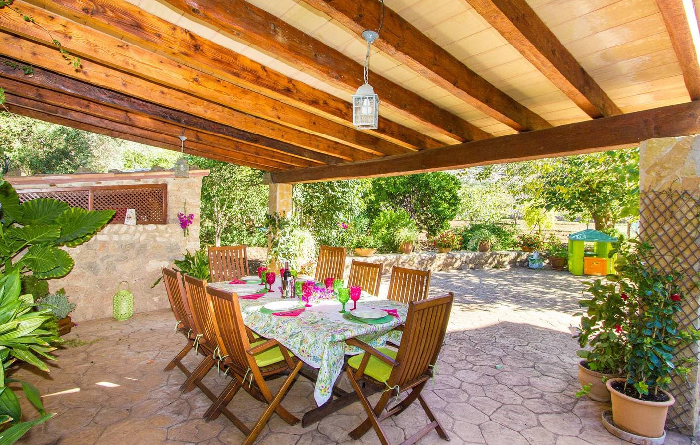 Foto 5 von 32: Gemütliches Apartment mit Terrasse, Pool und Strand in der Nähe
