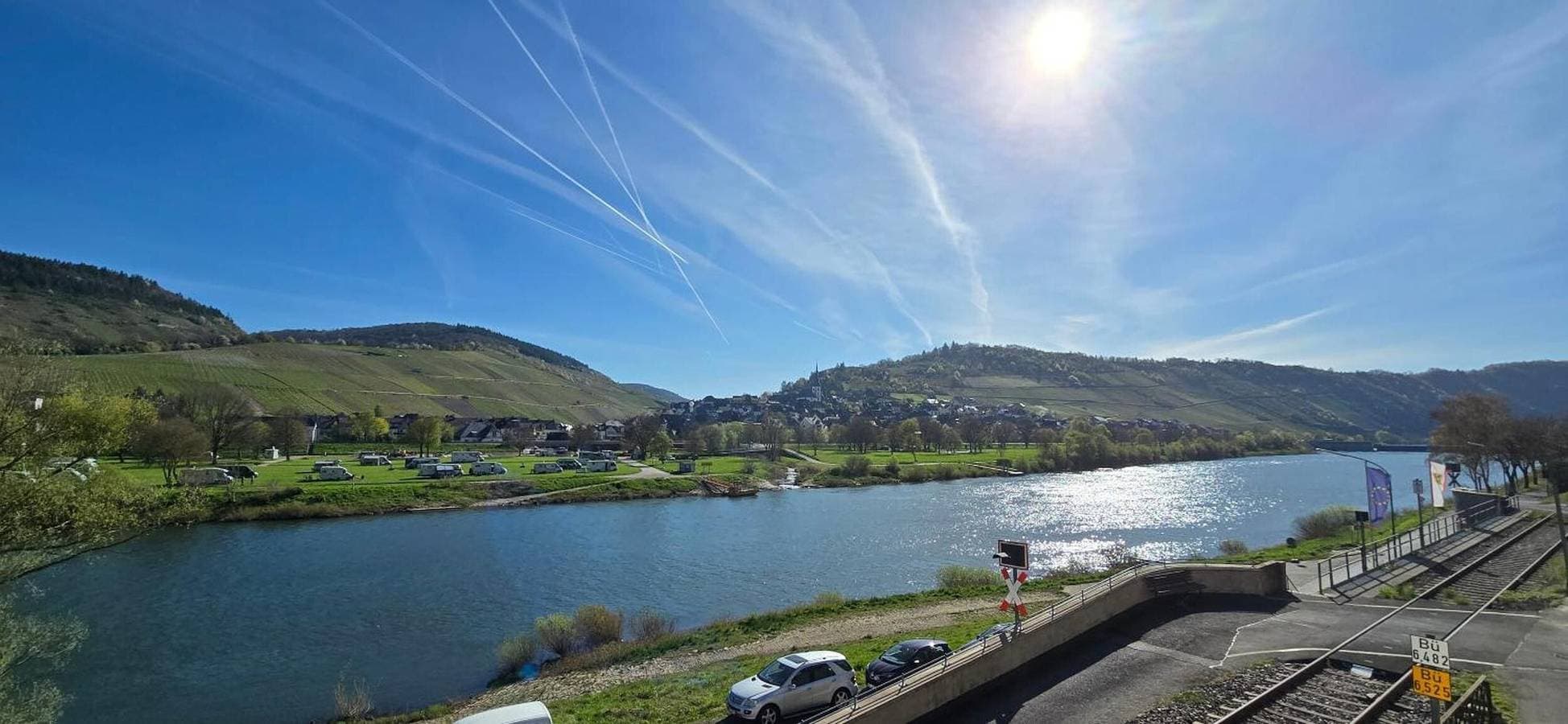 Foto 8 von 25: Traumurlaub direkt am Fluss: Ferienhaus „Zur Moselfähre“ in Kröv-Kövenig