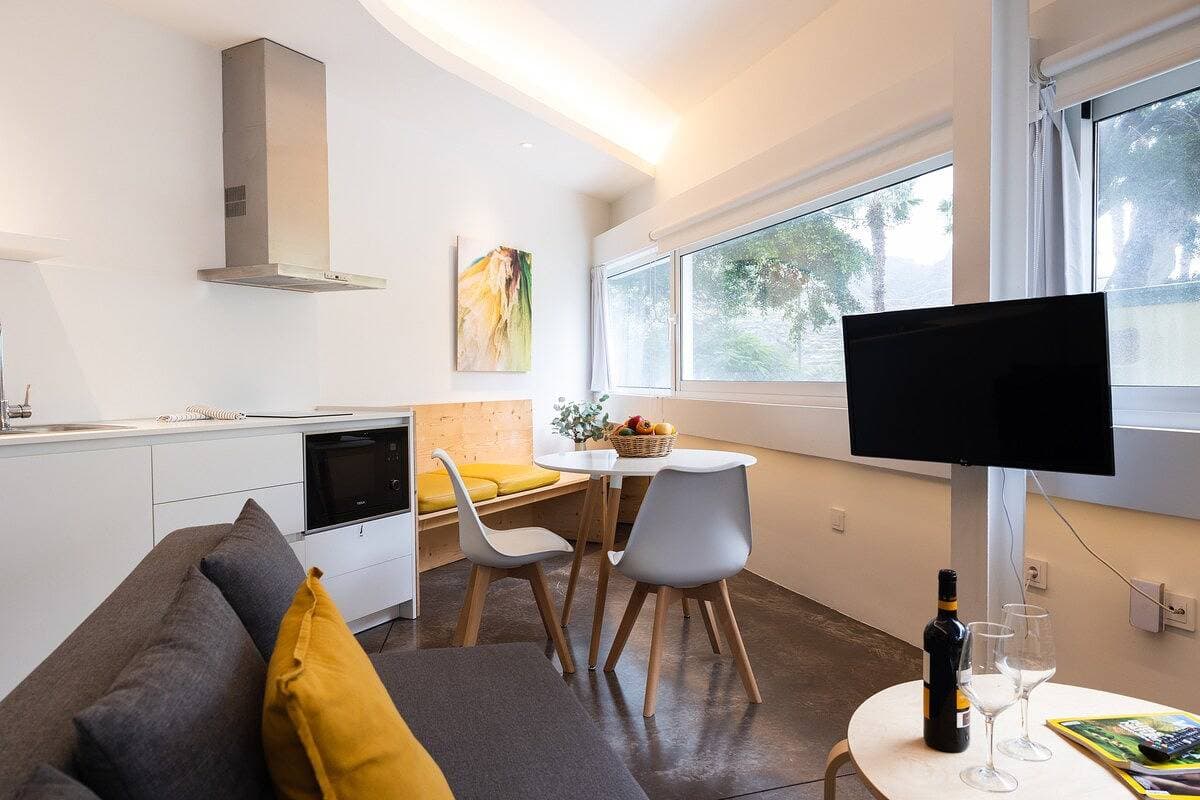 Foto 6 von 36: Ferienwohnung für 3 Personen mit Terrasse
