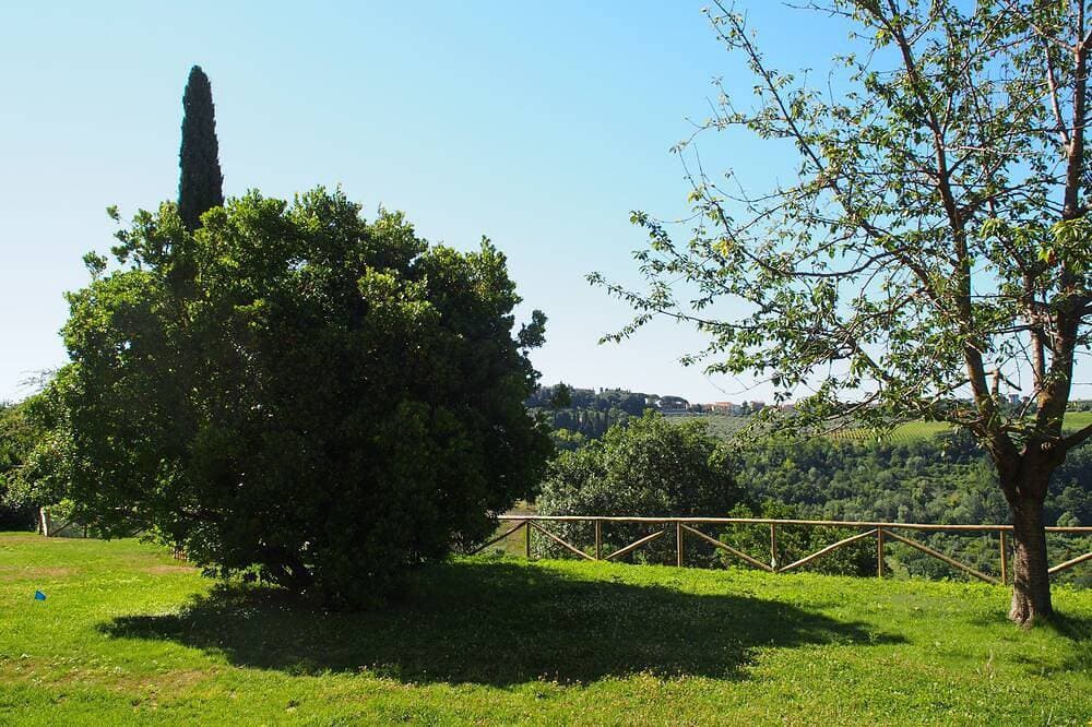 Foto 8 von 30: Villa Spoianello, with Infinity Pool in Chianti.