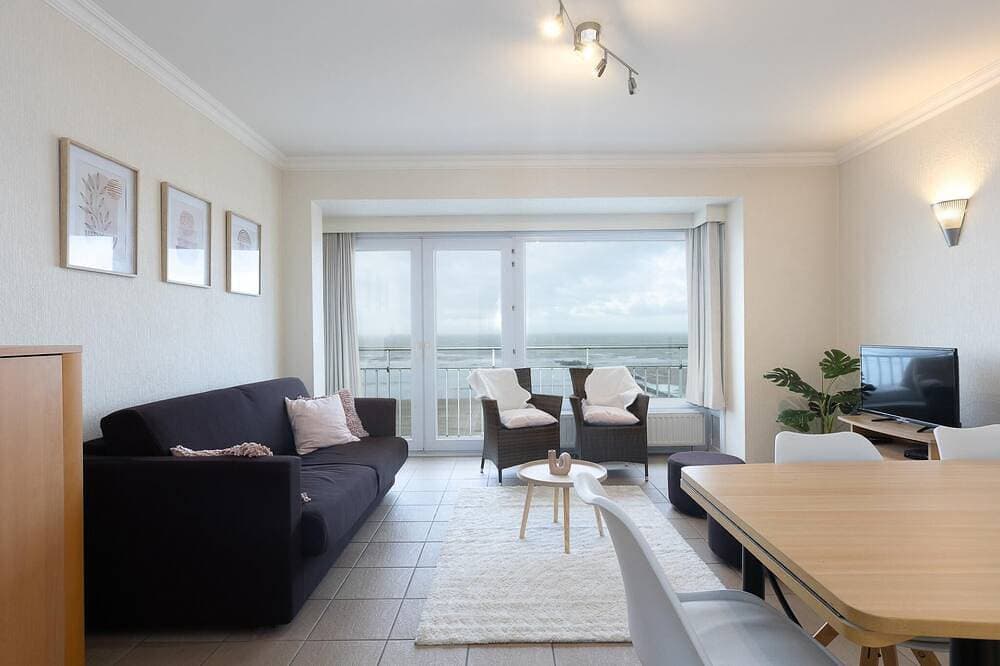 Apartment mit Meerblick und zwei Terrassen 1