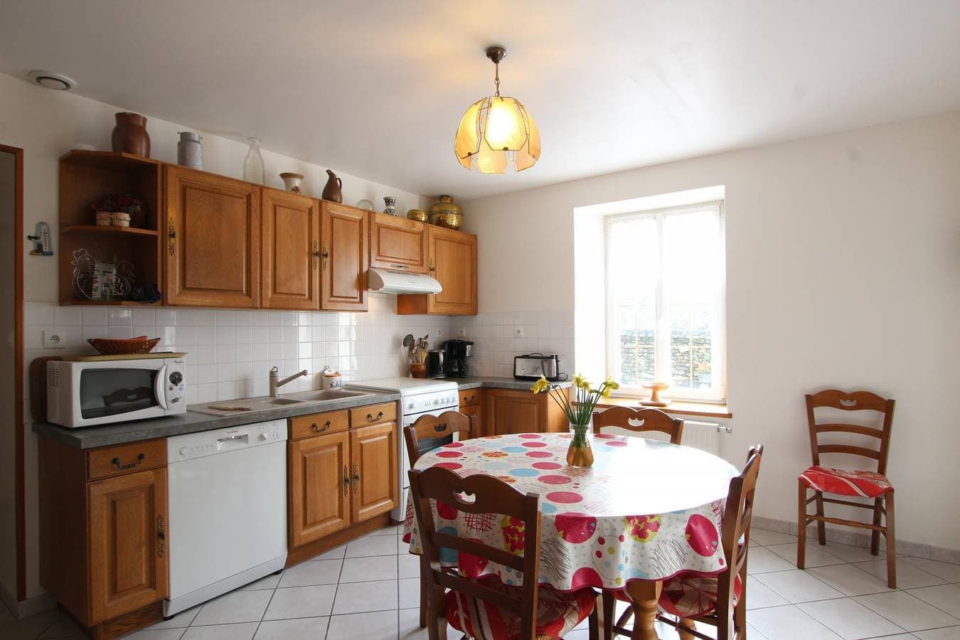 Foto 4 von 12: Gemütliche 92m² Gite: Garten, TV, Internet - 1,5km zum Strand