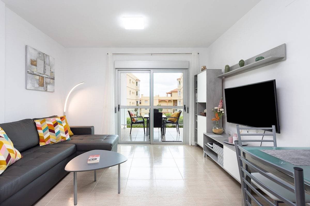 Foto 3 von 42: Ferienwohnung für 4 Personen mit Pool