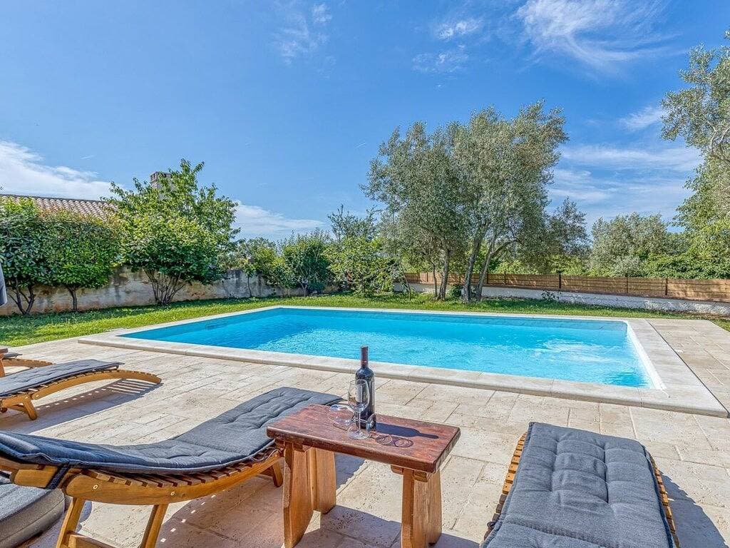 Foto 10 von 34: Agatta mit privatem Pool