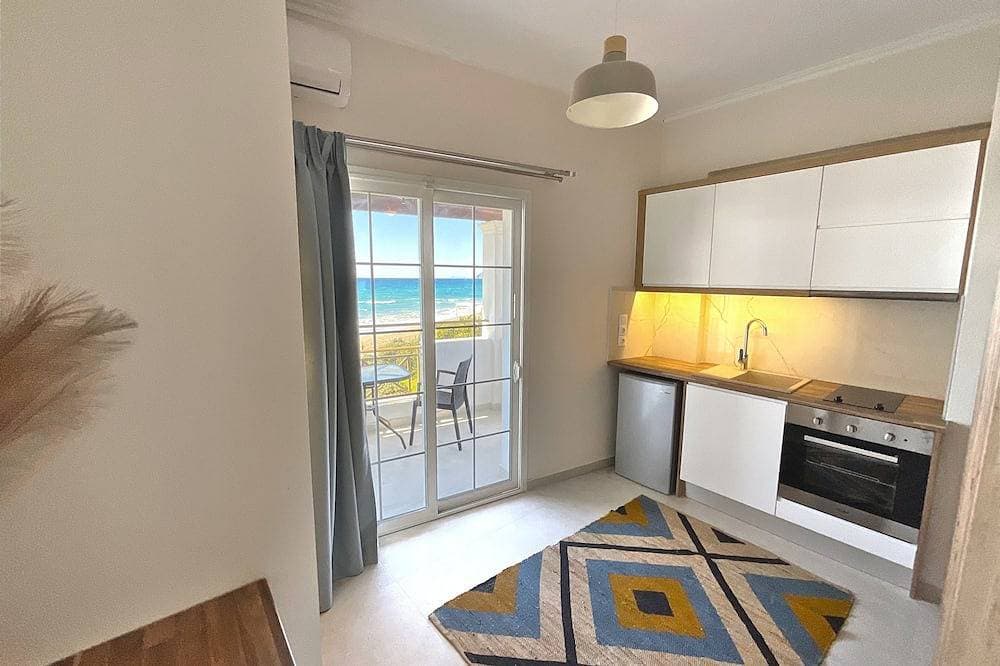 Foto 11 von 26: 2-Bett-Luxussuite am Strand - Agios Gordios, Korfu, Griechenland
