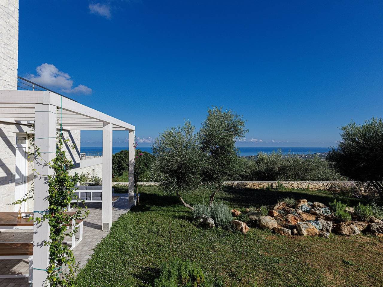 Foto 10 von 19: Komfort-Villa mit privatem Pool