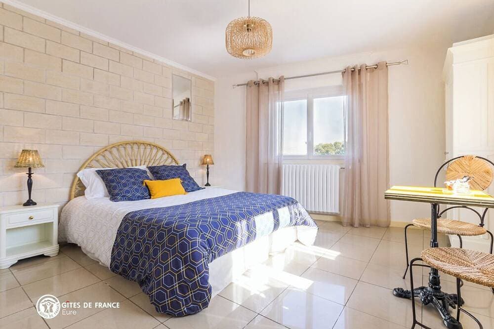 Foto 7 von 24: Spacious cottage with spa and swimming pool near Honfleur, Normandy