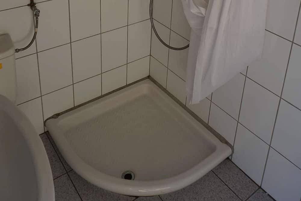 Foto 5 von 30: Tiny House Vogelnest- Privates Weingut mit Pool über den Wolken, Meerblick, WLAN
